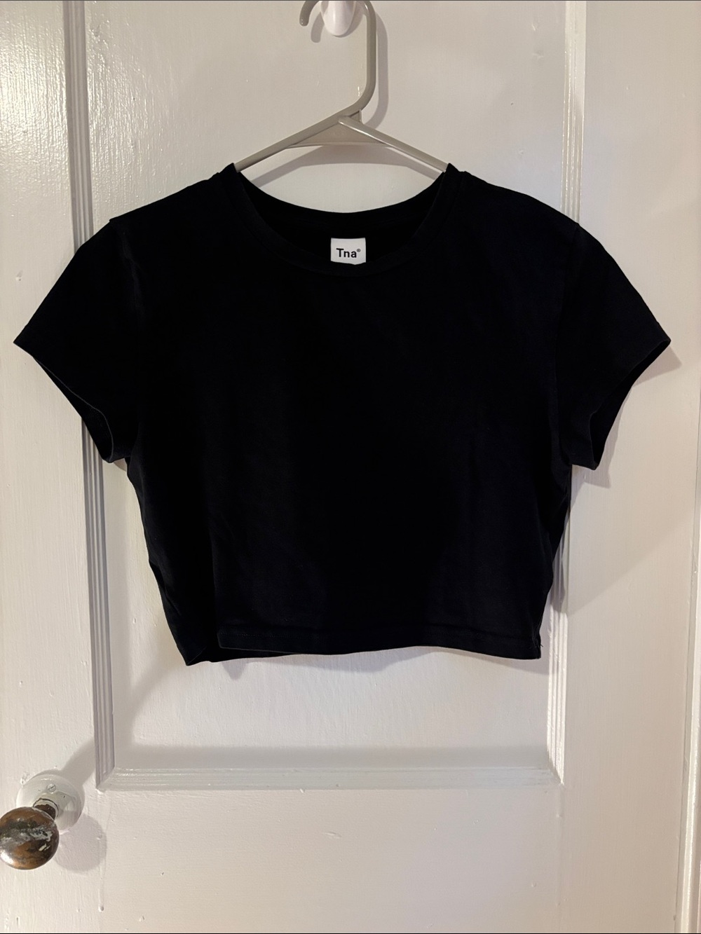Aritzia Black Cropped Tee